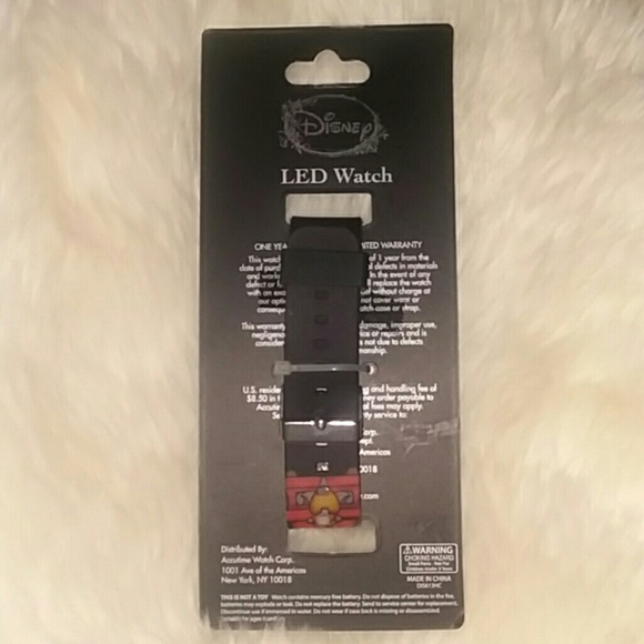 NWT Disney Snow White  LED Watch 6+ Cool - Picture 4 of 8